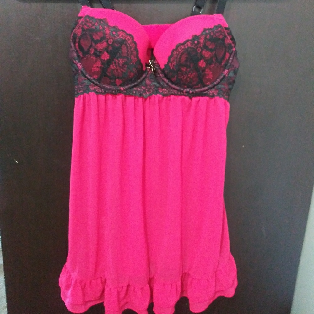 Gilligan & Omally Lingerie.